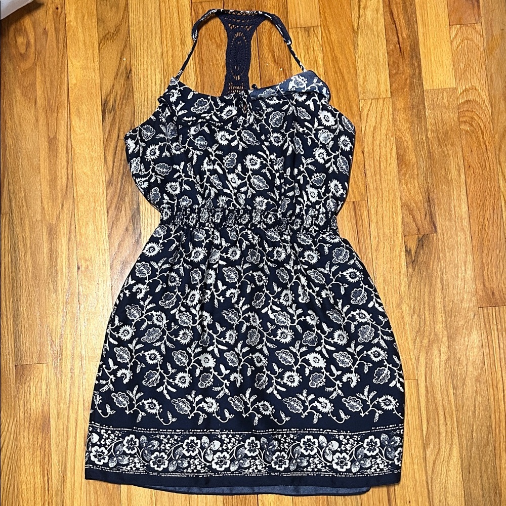 American Eagle Outfitters Navy and White Floral Dress
